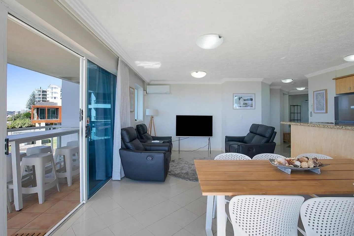 'Oceanview Oasis' Family-Friendly Palm Beach Retreat 골드코스트 0*,  오스트레일리아